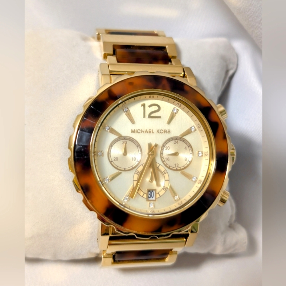 Michael Kors Chronograph Tortoise Acetate & Gold-tone Watch. New Battery - Picture 3 of 10